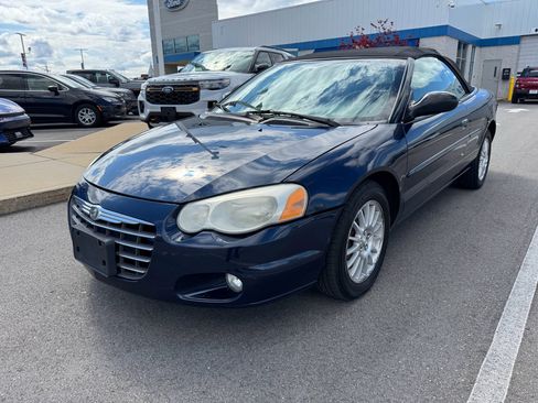 Used 2006 Chrysler Sebring Touring FWD image 3