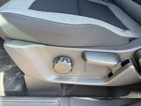 New 2025 Ford Bronco 4-Door AWD/4WD image 21