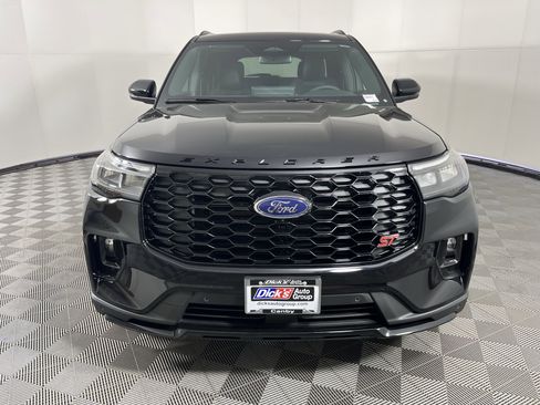 New 2026 Ford Explorer ST AWD/4WD image 8