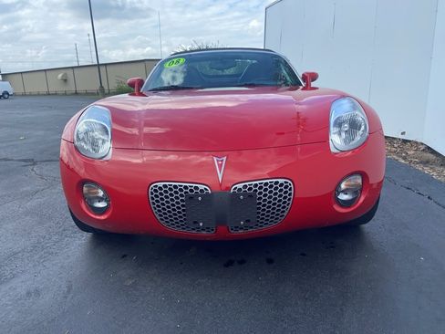 Used 2008 Pontiac Solstice Convertible w/ Premium Package image 9