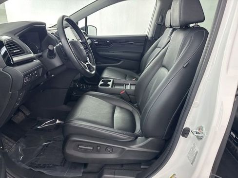 Used 2023 Honda Odyssey Touring image 25
