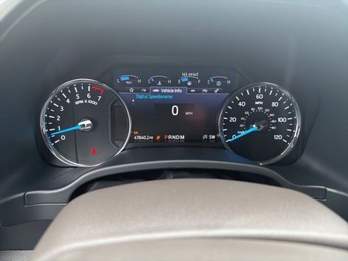 Used 2021 Ford Expedition XLT image 14