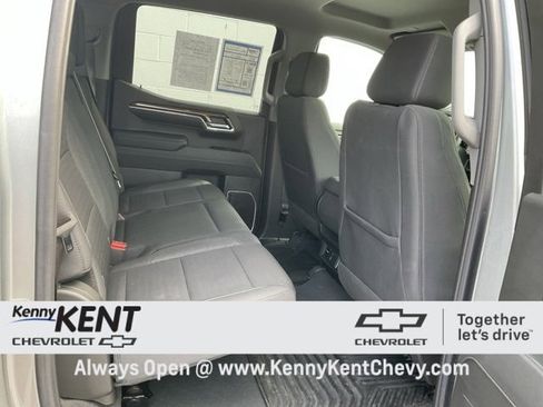 Used 2023 Chevrolet Silverado 1500 LT image 14