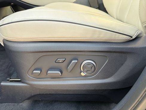 Used 2024 Hyundai Palisade Calligraphy AWD/4WD image 15