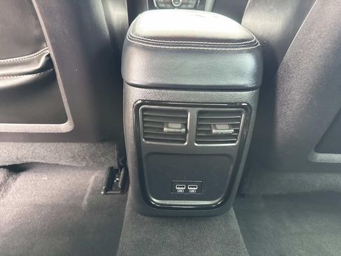 Used 2023 Chrysler 300 S RWD image 19