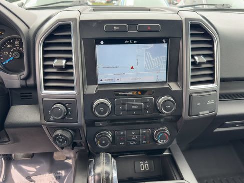 Used 2016 Ford F150 XLT w/ Equipment Group 302A Luxury AWD/4WD image 28