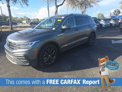 Used 2022 Volkswagen Tiguan SE image 2