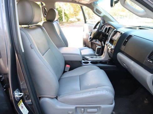 Used 2013 Toyota Sequoia Limited AWD/4WD image 23