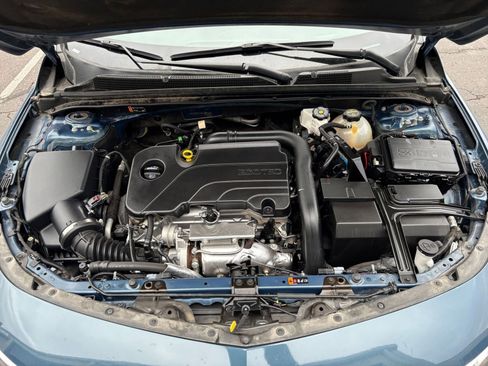 Used 2024 Chevrolet Malibu LT image 32