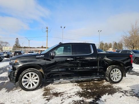 Used 2022 Chevrolet Silverado 1500 High Country image 6