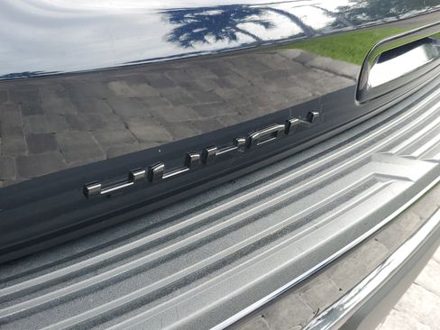 Certified 2023 GMC Yukon XL Denali Ultimate w/ LPO, Floor Liner Package AWD/4WD image 8