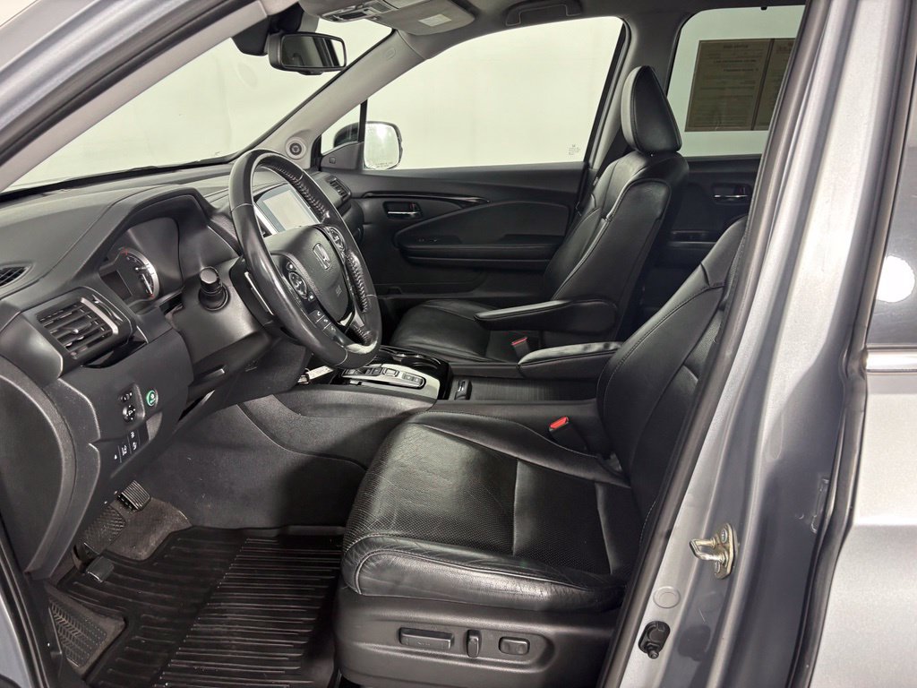 Used 2016 Honda Pilot Elite image 17