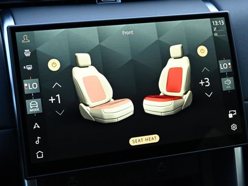 Used 2024 Land Rover Discovery Sport S image 33