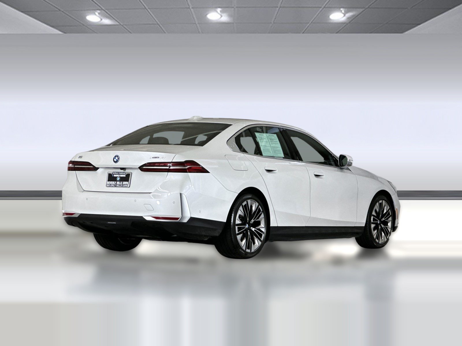 Used 2026 BMW i5 eDrive40 w/ Premium Package AWD/4WD image 9