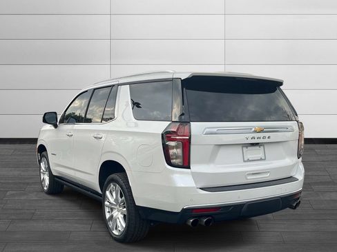 Used 2021 Chevrolet Tahoe High Country w/ Premium Package RWD image 3
