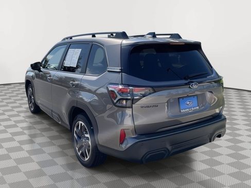 Certified 2025 Subaru Forester Limited w/ Popular Package AWD/4WD image 13