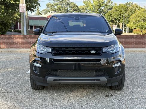 Used 2017 Land Rover Discovery Sport HSE AWD/4WD image 3