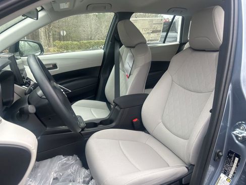 New 2026 Toyota Corolla Cross L image 3