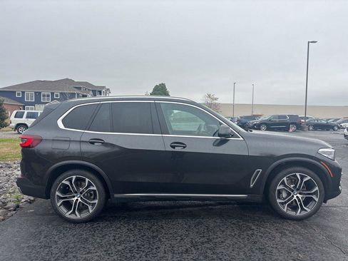 Used 2023 BMW X5 xDrive40i w/ Premium Package image 7