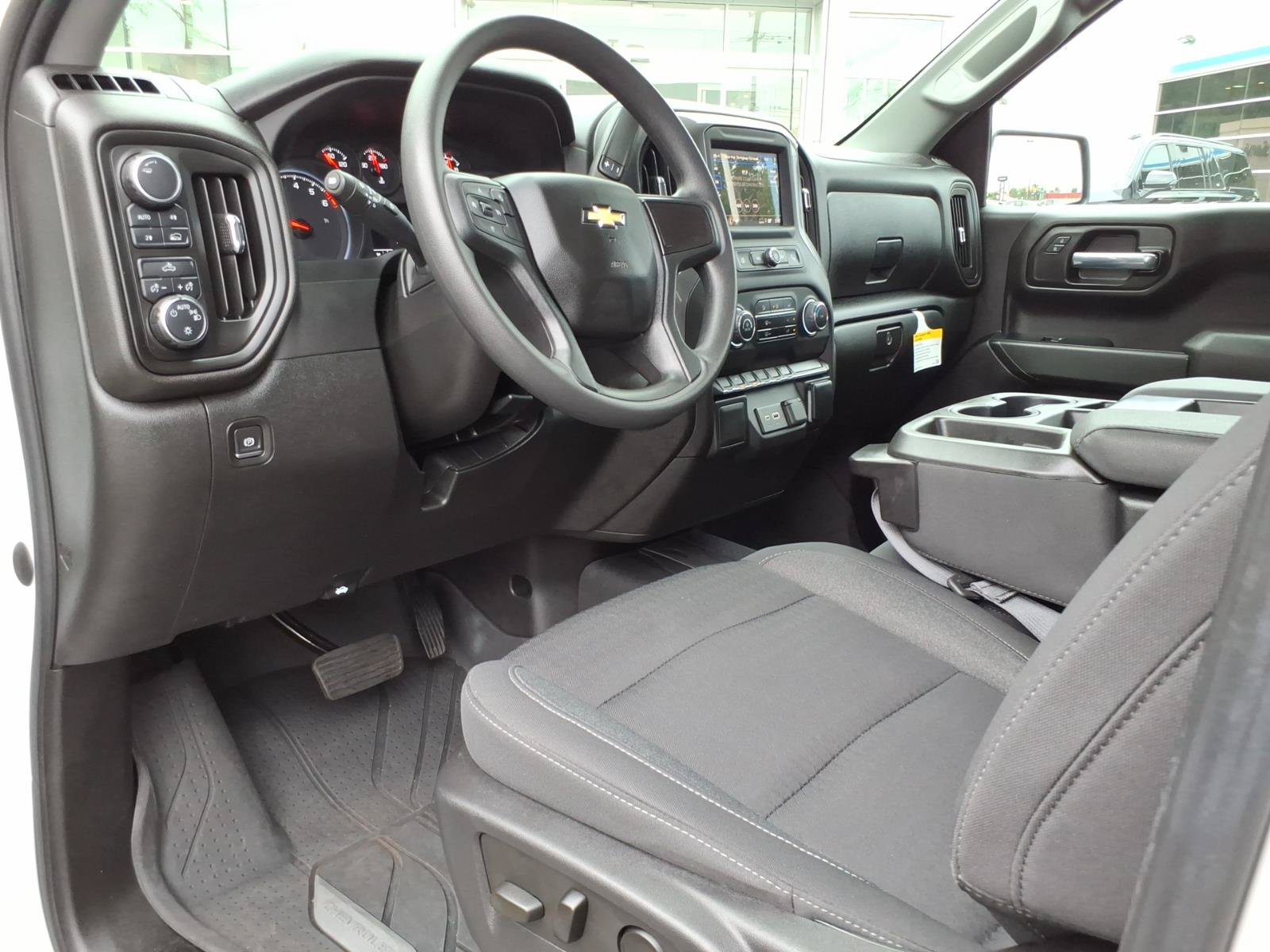 Certified 2023 Chevrolet Silverado 1500 Custom AWD/4WD image 14