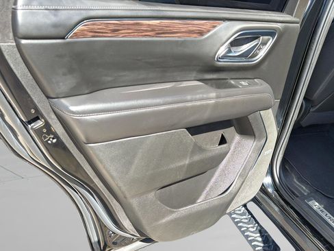 Used 2023 Chevrolet Tahoe Z71 image 17