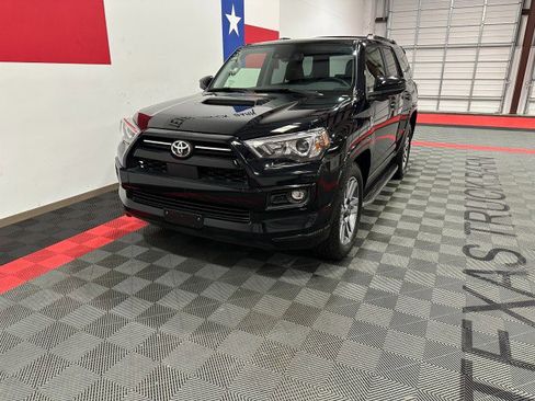 Used 2023 Toyota 4Runner TRD Sport image 3