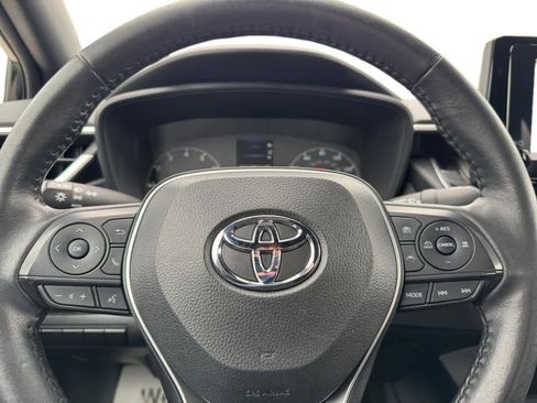 Used 2023 Toyota Corolla SE image 15