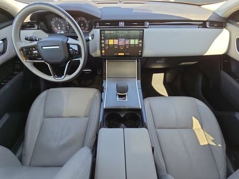 Used 2025 Land Rover Range Rover Velar Dynamic SE image 20