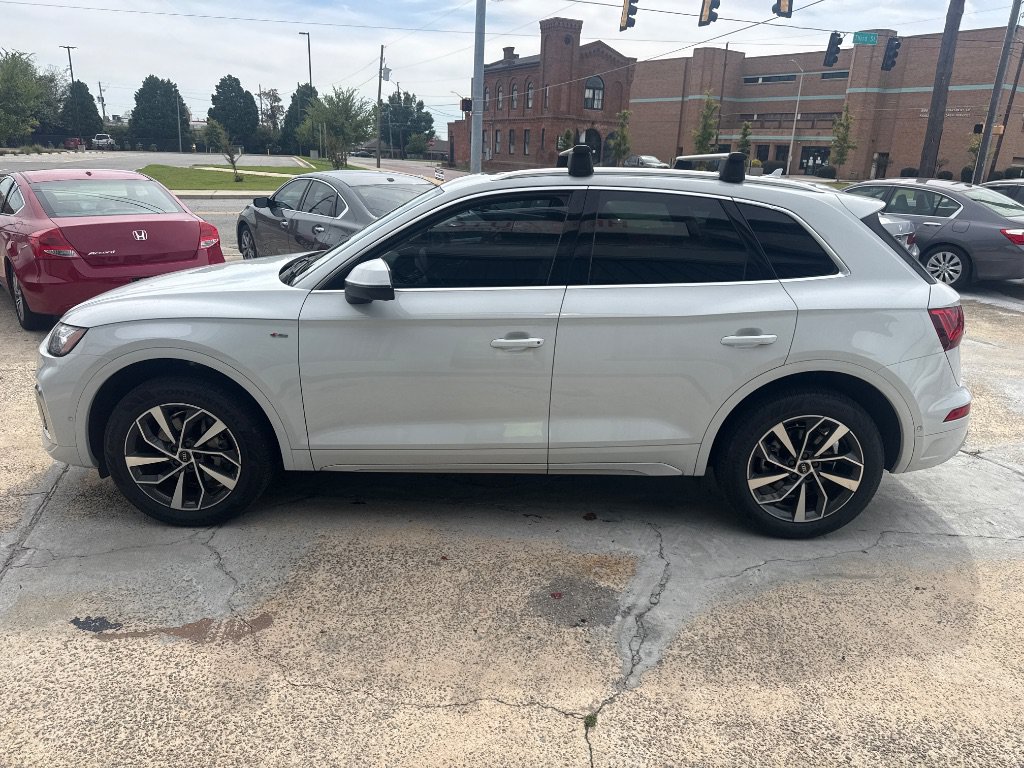 Used 2023 Audi Q5 2.0T Prestige w/ Prestige Package AWD/4WD image 7