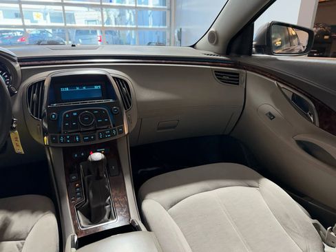 Used 2012 Buick LaCrosse image 23