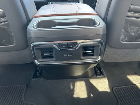 Certified 2025 GMC Sierra 2500 Denali Ultimate image 51