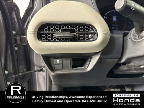 Used 2024 Honda HR-V LX image 12