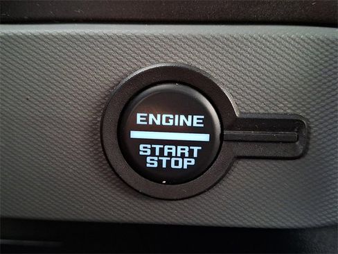 Used 2021 Ford Bronco Black Diamond w/ Sasquatch Package image 22