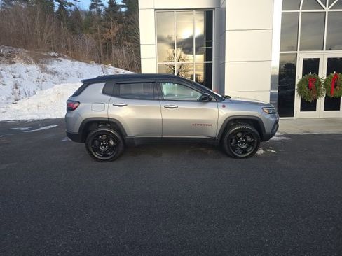 Certified 2023 Jeep Compass Trailhawk w/ Trailhawk Elite Group image 7