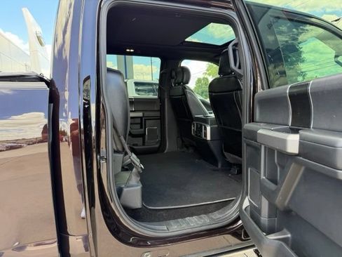 Used 2018 Ford F150 Platinum w/ Equipment Group 701A Luxury AWD/4WD image 10