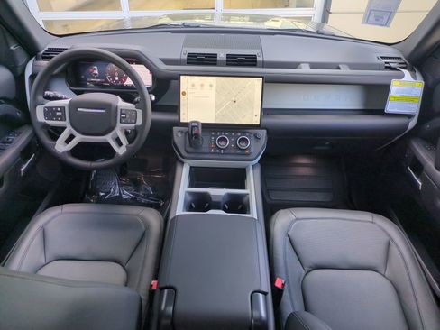 New 2026 Land Rover Defender 110 X-Dynamic SE image 26