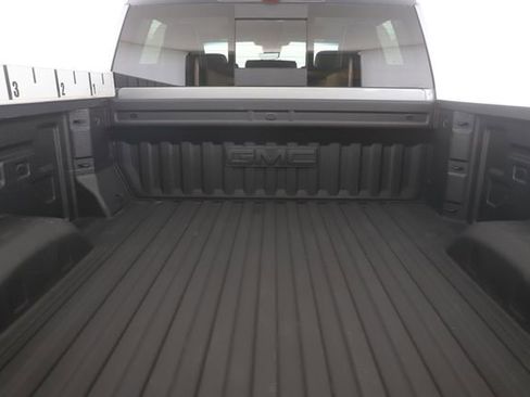 Used 2025 GMC Sierra 2500 AT4X w/ Snow Plow Prep/Camper Package image 32