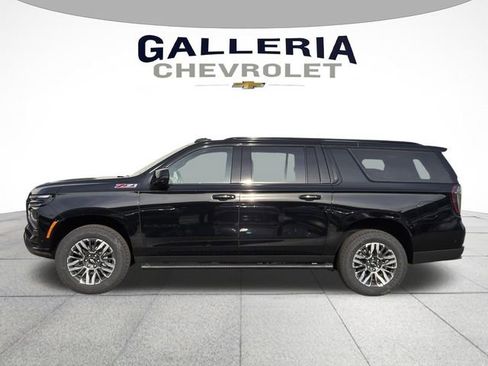 New 2026 Chevrolet Suburban Z71 AWD/4WD image 4