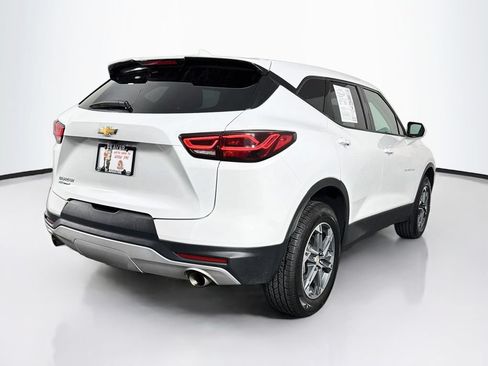 Used 2025 Chevrolet Blazer LT FWD image 10
