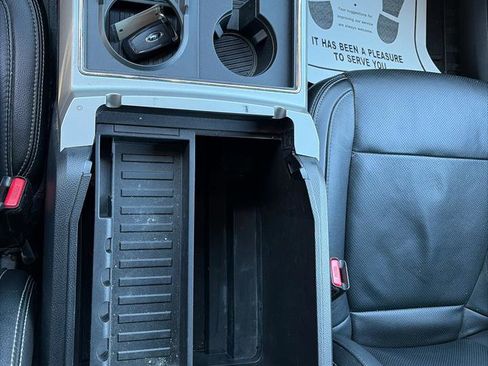 Used 2017 Ford F350 Lariat w/ Lariat Ultimate Package image 10