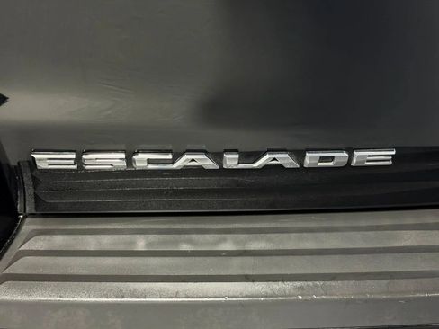 Used 2015 Cadillac Escalade ESV Premium AWD/4WD image 11