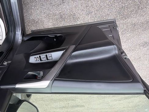 Used 2017 Toyota RAV4 XLE w/ Convenience Package image 16