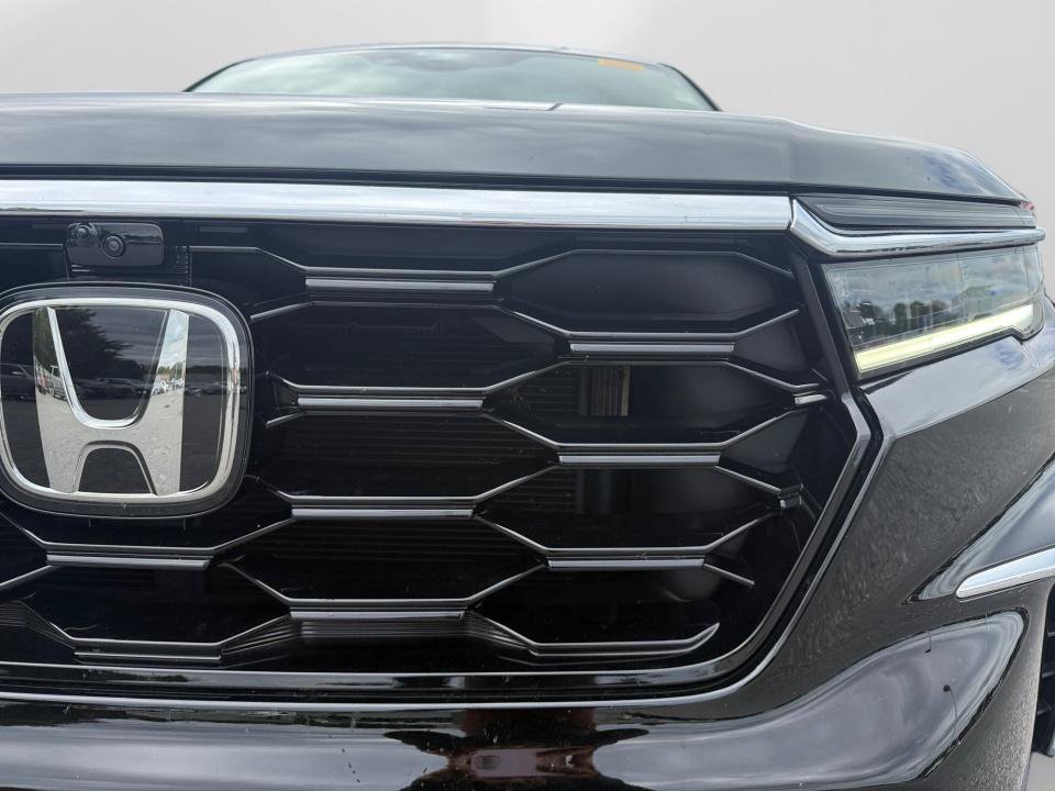 Used 2024 Honda Pilot Elite image 29