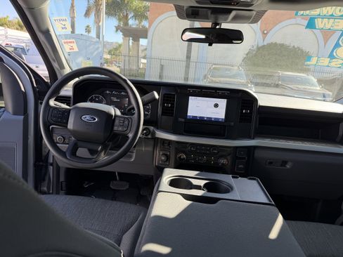 Used 2023 Ford F250 XL w/ STX Appearance Package image 27
