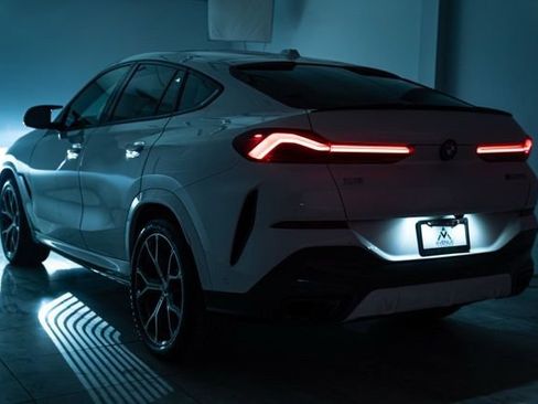 Used 2026 BMW X6 M60i image 39