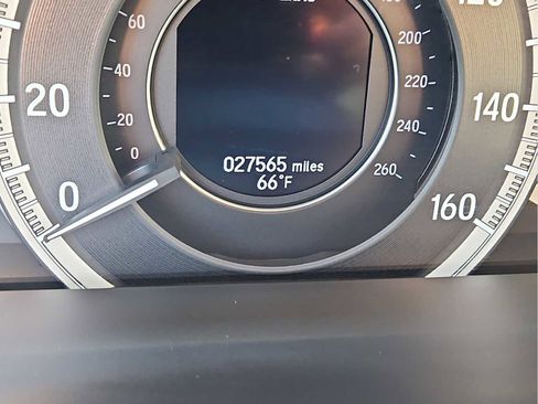 Used 2017 Honda Accord Touring image 22