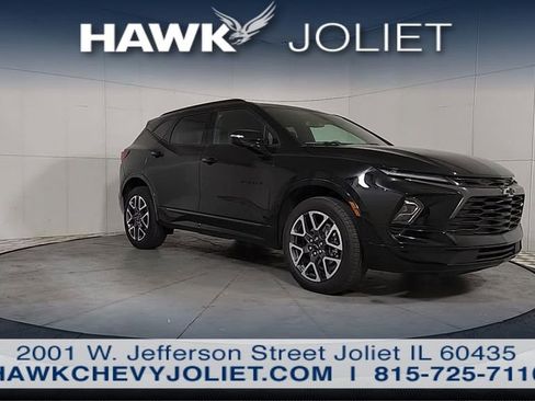 Used 2025 Chevrolet Blazer RS FWD image 8