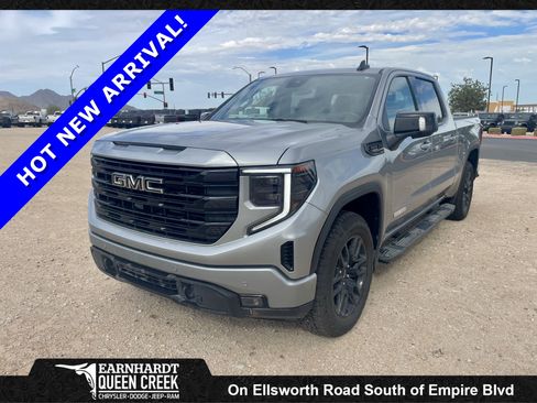 Used 2025 GMC Sierra 1500 Elevation w/ Elevation Premium Package AWD/4WD image 1