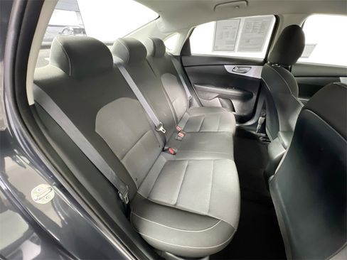 Certified 2024 Kia Forte LXS image 25