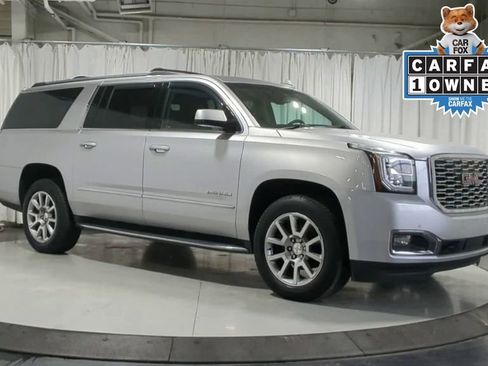 Used 2020 GMC Yukon XL Denali w/ Open Road Package AWD/4WD image 2